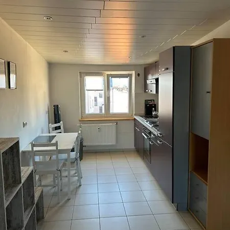 Geraeumige, Helle Loftwohnung Apartment